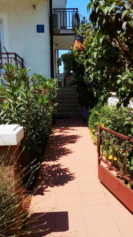 Apartmani Komunela Umag Extérieur photo