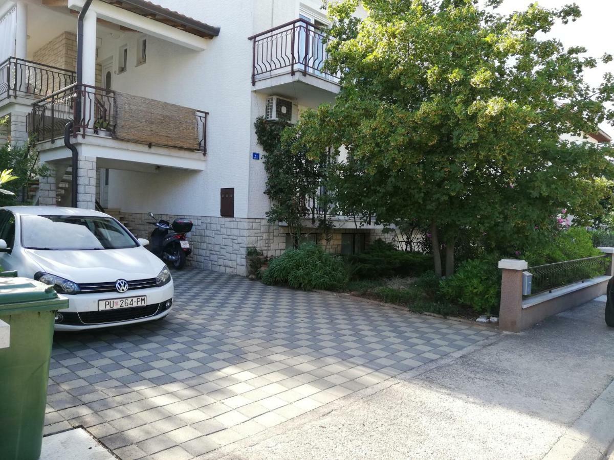 Apartmani Komunela Umag Extérieur photo